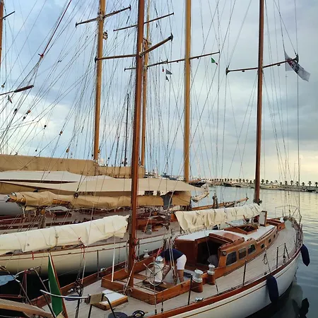 Casa Gialloblu Imperia