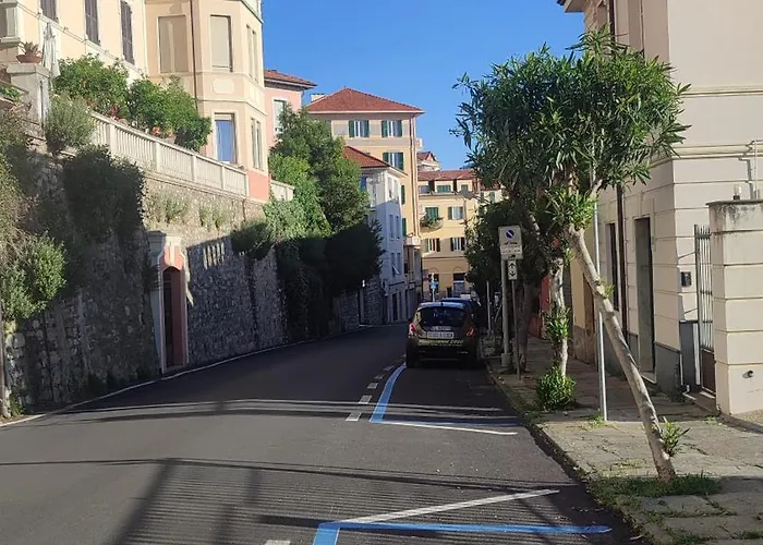 Casa Gialloblu * Imperia